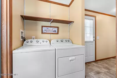 49 Shore Haven Park, Hazlet Township, NJ 07730 - Photo 13