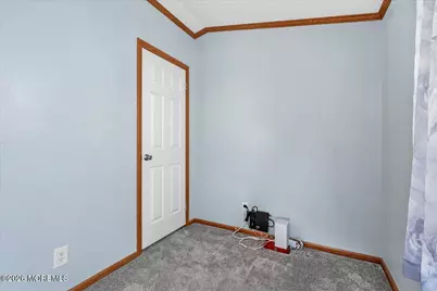 49 Shore Haven Park, Hazlet Township, NJ 07730 - Photo 17