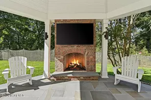 9 Buttonwood Dr, Shrewsbury, NJ 07702 - Photo 49
