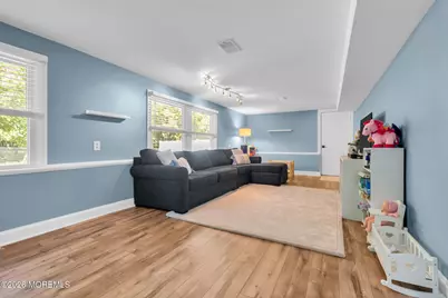 32 Arno Street, Oakhurst, NJ 07755 - Photo 35