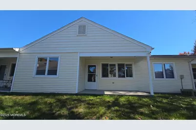 1700 W Nj 37 W #112-05, Toms River Township, NJ 08757 - Photo 11