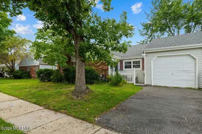 3A Dogwood Court, Lakewood, NJ 08701 - Photo 3
