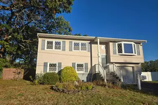 129 Poplar Way, Brick, NJ 08724 - Photo 1