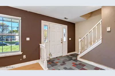 40 Newport Drive, Manalapan Township, NJ 07726 - Photo 3