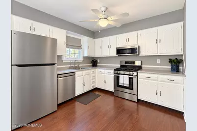 2 Hearth Court, Howell Township, NJ 07731 - Photo 13