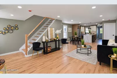 59 Walling Avenue, Belford, NJ 07718 - Photo 11