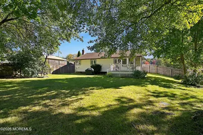 510 Mackey Avenue, Belford, NJ 07718 - Photo 25