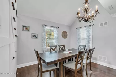 13 Frost Court, Freehold, NJ 07728 - Photo 5