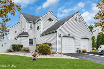 13 Frost Court, Freehold, NJ 07728 - Photo 43