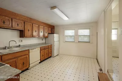 814 Forrest Avenue, South Amboy, NJ 08879 - Photo 17