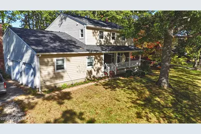27 Surrey Lane, Eatontown, NJ 07724 - Photo 5