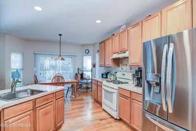 6 Northgate Drive, Englishtown, NJ 07726 - Photo 3
