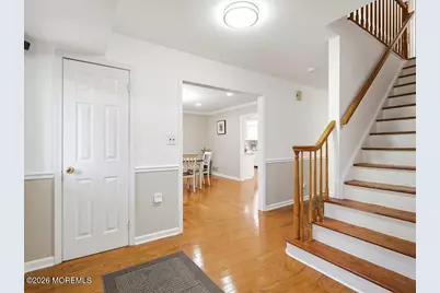 78 Henderson Road, Kendall Park, NJ 08824 - Photo 9