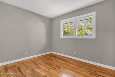 706 E Lawn Drive, Neptune Township, NJ 07753 - Photo 9