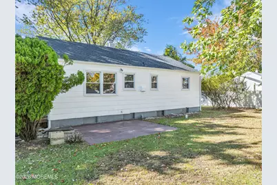 706 E Lawn Drive, Neptune Township, NJ 07753 - Photo 17