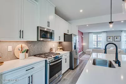 220 Anchor  Way #3820, Cliffwood, NJ 07721 - Photo 27