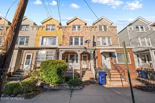 194 Lewis St, Perth Amboy, NJ 08862 - Photo 1