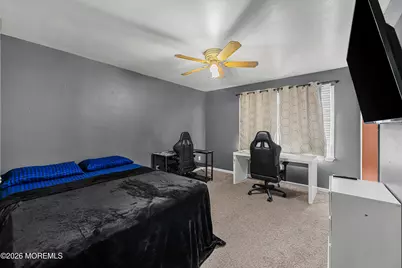 72 Myrtle Avenue, Keansburg, NJ 07734 - Photo 27