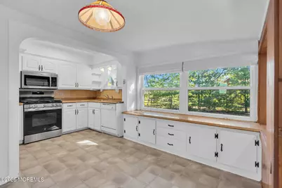 121 Linden Avenue, Pine Beach, NJ 08741 - Photo 21