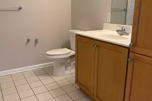 113 Liddle Ave, Edison, NJ 08837 - Photo 11