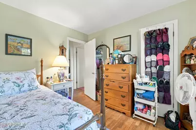 3 Roslyn Drive, Oakhurst, NJ 07755 - Photo 41