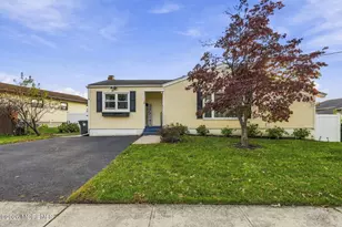 54 Boulevard E, Laurence Harbor, NJ 07735 - Photo 1