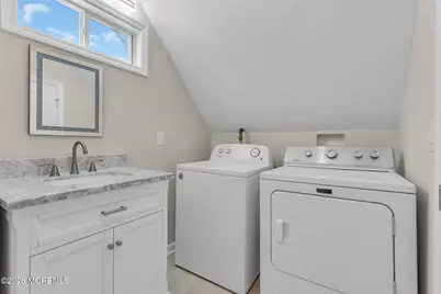 21 Market Street, Edison, NJ 08817 - Photo 29