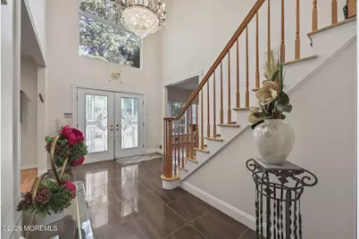 2 Gray Court, Manalapan Township, NJ 07726 - Photo 5
