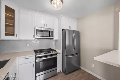 355 Sequoia Court, Howell Township, NJ 07731 - Photo 11