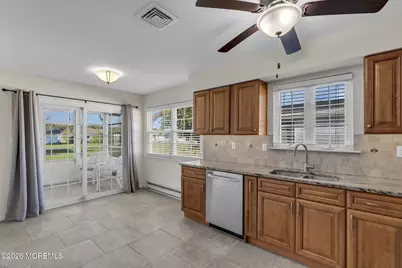54 Darley Circle, Brick, NJ 08724 - Photo 15
