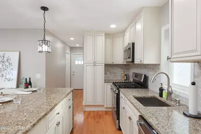 1902 Stratford Avenue, Neptune Township, NJ 07753 - Photo 19