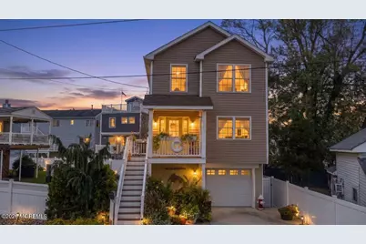 25 Cedar Street, Highlands, NJ 07732 - Photo 1