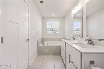 101 Midland Avenue #01x, Cliffwood, NJ 07721 - Photo 33