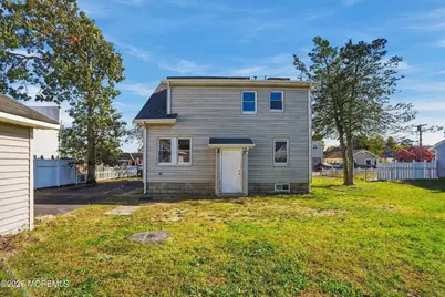 110 Beach Avenue, Beachwood, NJ 08722 - Photo 29