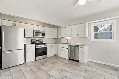 110 Beach Avenue, Beachwood, NJ 08722 - Photo 11
