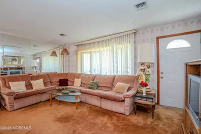 125 Floyd Avenue, Union Beach, NJ 07735 - Photo 11