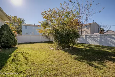 125 Floyd Avenue, Union Beach, NJ 07735 - Photo 7