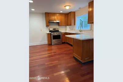 80 Jackson Street, Freehold, NJ 07728 - Photo 9