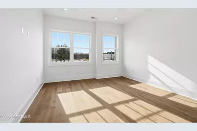 124 Eagle Way, Eatontown, NJ 07724 - Photo 39