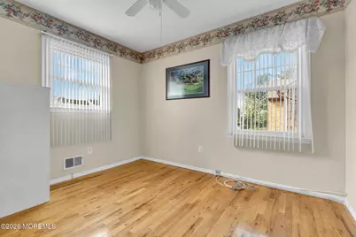 7 Thomas Avenue, South Amboy, NJ 08879 - Photo 23