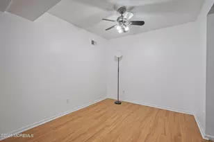 53 Foxtail Ln, Monmouth Junction, NJ 08852 - Photo 7