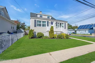 9 Ocean Avenue, North Middletown, NJ 07748 - Photo 5