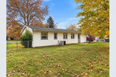 709 Lynda Road, Lopatcong, NJ 08865 - Photo 9