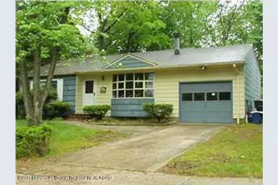 43 Sherwood Drive, Lakewood, NJ 08701 - Photo 1