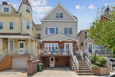 34 E 33rd Street, Bayonne, NJ 07002 - Photo 1