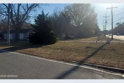 446 Route 9, Waretown, NJ 08758 - Photo 1