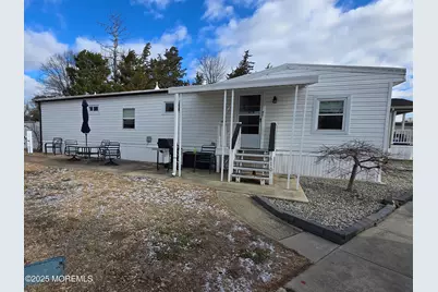 610 6th Street, Jackson, NJ 08527 - Photo 1