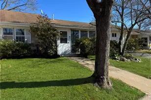 61B Hedge Dr, Lakewood, NJ 08701 - Photo 1