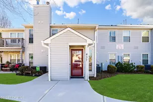 437 Hancock Pl, Morganville, NJ 07751 - Photo 1