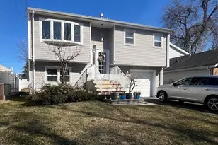 37 Kearney Ave, Keyport, NJ 07735 - Photo 1